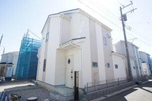 船橋市咲が丘４丁目の新築一戸建住宅外観