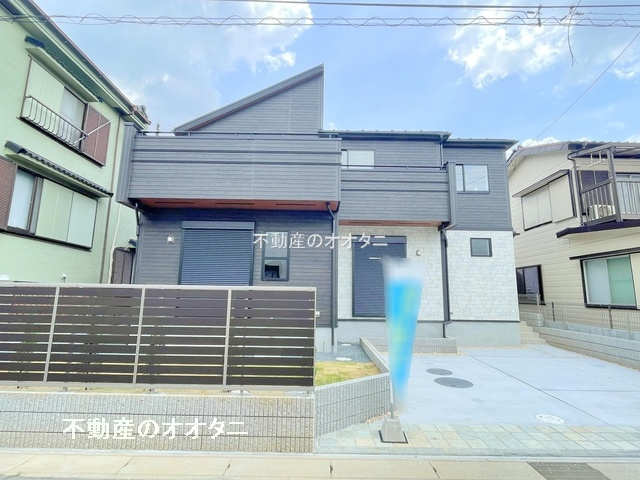 市川市柏井町３丁目　新築一戸建て　ブルーミングガーデン　１号棟